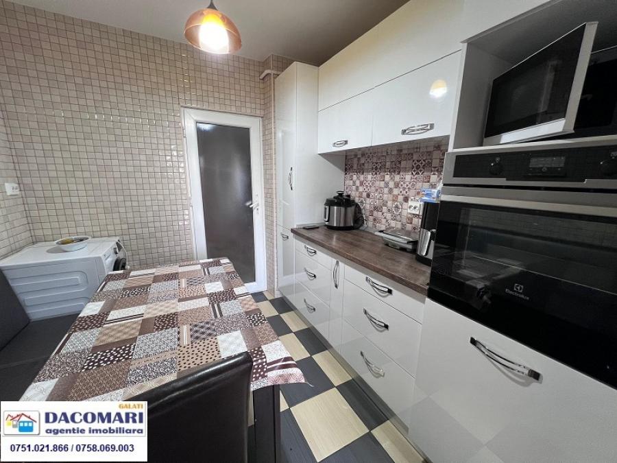 Apartament De locuit De vanzare